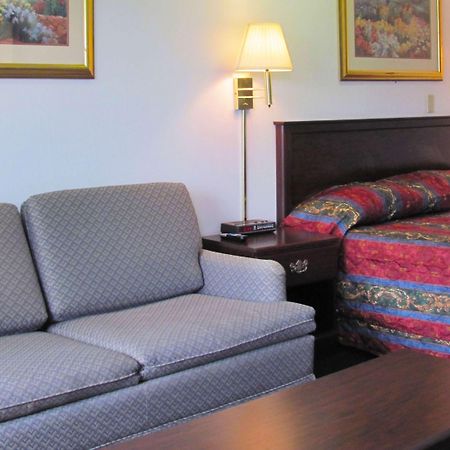 M Star Columbus North Motel Buitenkant foto