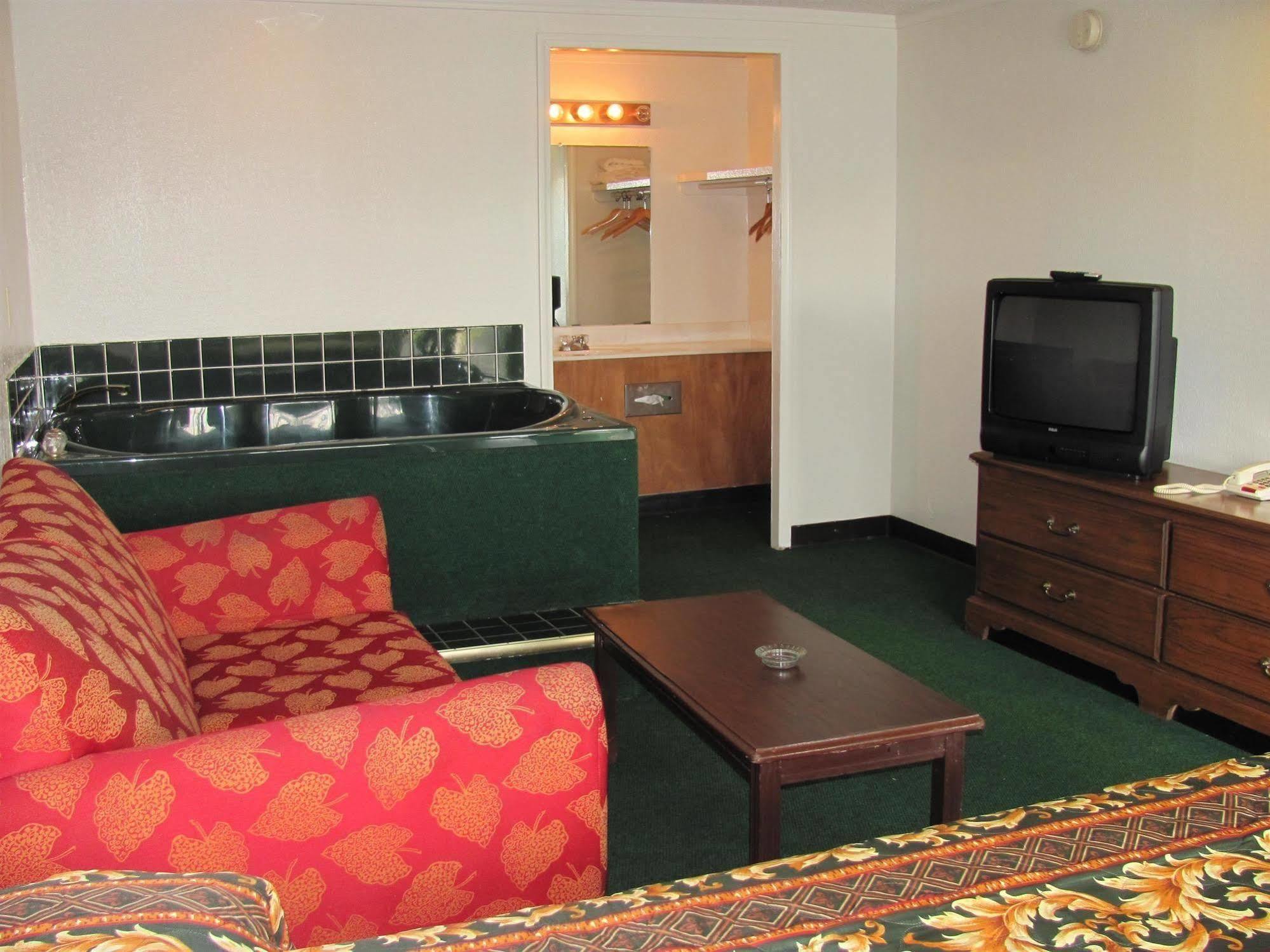 M Star Columbus North Motel Buitenkant foto